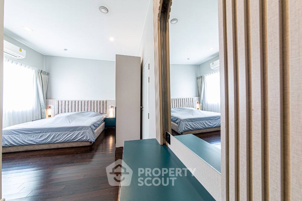 รูป บ้าน 5-ห้องนอน ที่ แกรนด์ บางกอก บูเลอวาร์ด กรุงเทพกรีฑา ใน คลองสามประเวศ (ID 1385585) - รูปที่ 32/48