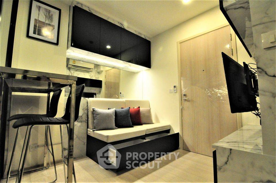 picture 1-BR Condo at Life Asoke near ARL Makkasan (ID 802593) - 3/16