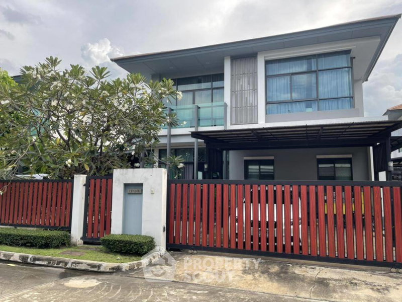 Houses for sale : 4-BR House For Sale, Setthasiri Chaengwattana-Prachachuen, Ban Mai (ID 1074061)