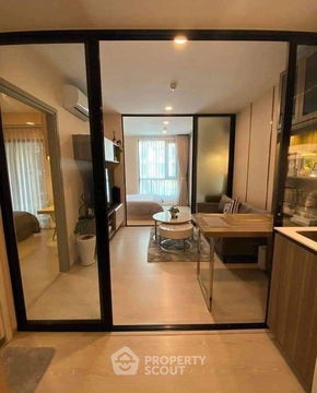 2-BR Condo at Knightsbridge Phaholyothin Interchange in Anusawari (ID 1005212)
