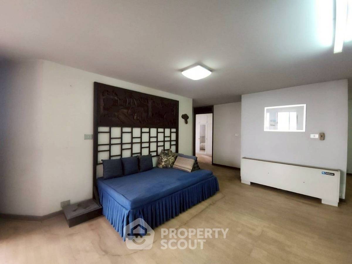 picture 3-BR Condo at Tai Ping Towers Sukhumvit 63 near ARL Ramkhamhaeng (ID 2228878) - 9/18
