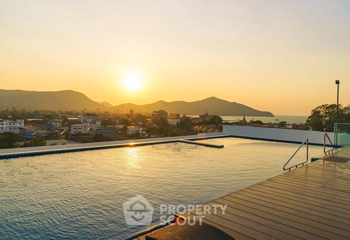รูป คอนโด 2-ห้องนอน ที่ ซี สราญ คอนโดมิเนียม ใกล้ บางเสร่ (ID 995253) - รูปที่ 2/30