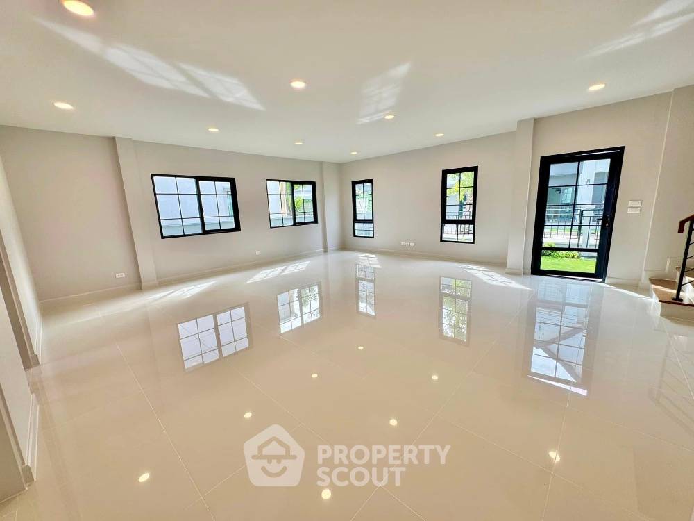 picture 4-BR House in Bang Kaeo (ID 2009250) - 18/26