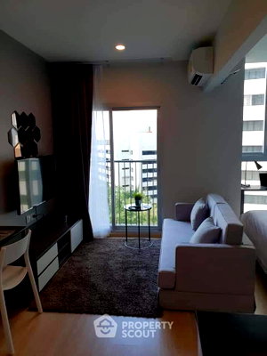 Condos for rent : 1-BR Condo at Noble Revolve Ratchada 2 near MRT Thailand Cultural Centre (ID 531562)