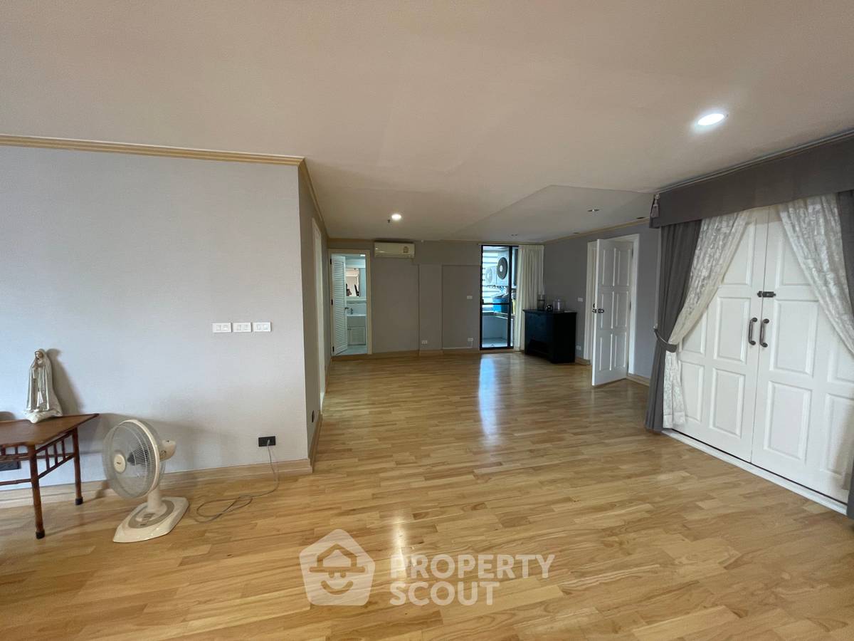 picture 5-BR Condo at Fairview Tower near BTS Asok (ID 1529055) - 10/48