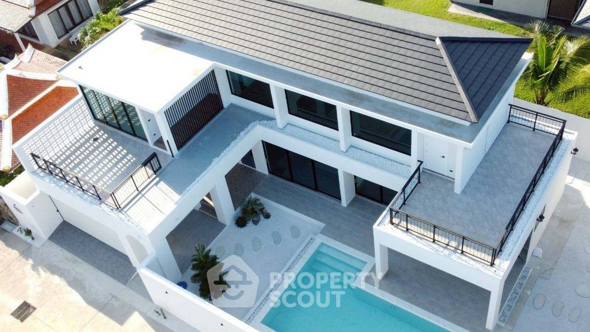 รูป วิลล่า 4-ห้องนอน ที่ ฮอร์สชู พ้อยท์ ใน โป่ง (ID 2109876) - รูปที่ 3/19