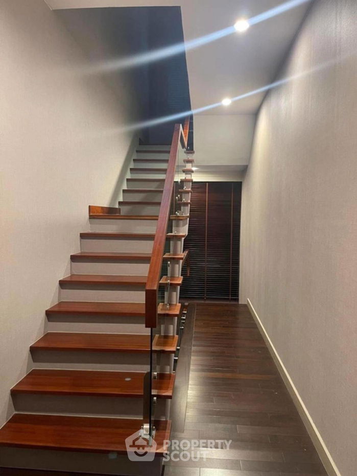 picture 3-BR Townhouse near BTS Ha Yaek Lat Phrao (ID 1963062) - 16/27