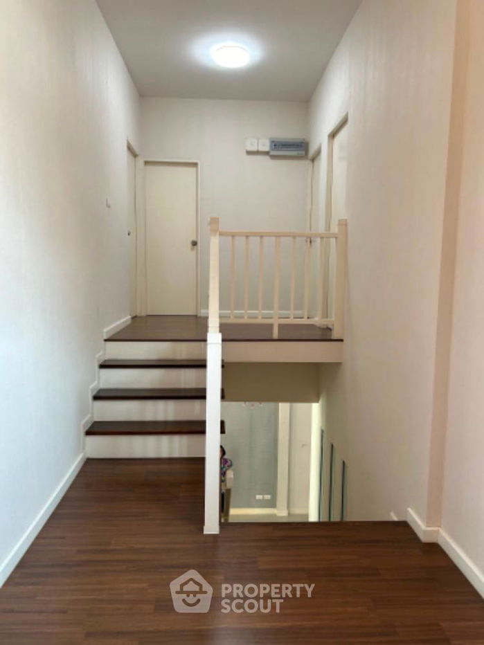 picture 4-BR Semi-detached House at Thanasiri Ratchapruek-Thanamnon in Bang Krang (ID 1623882) - 5/13
