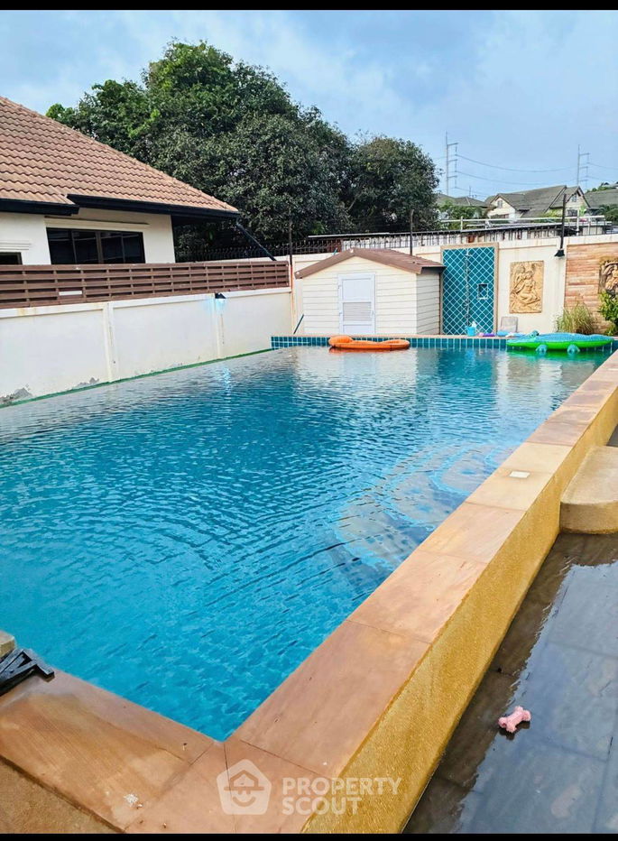 รูป วิลล่า 3-ห้องนอน ที่ ศรีสุข วิลล่า 1 ใกล้ พัทยาตะวันออก (ID 2236125) - รูปที่ 7/9