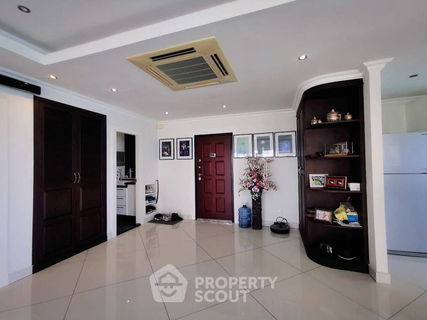 คอนโด 2-ห้องนอน ที่ วิวทะเล 6 คอนโดมิเนียม พัทยาใต้ ใกล้ พัทยากลาง (ID 1466961)