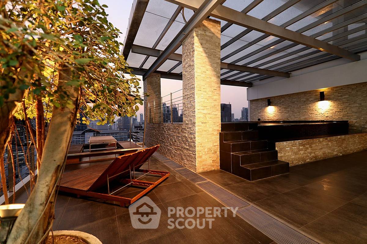 picture 4-BR Condo at The Master Centrium Asoke-Sukhumvit near MRT Sukhumvit (ID 1300422) - 13/25