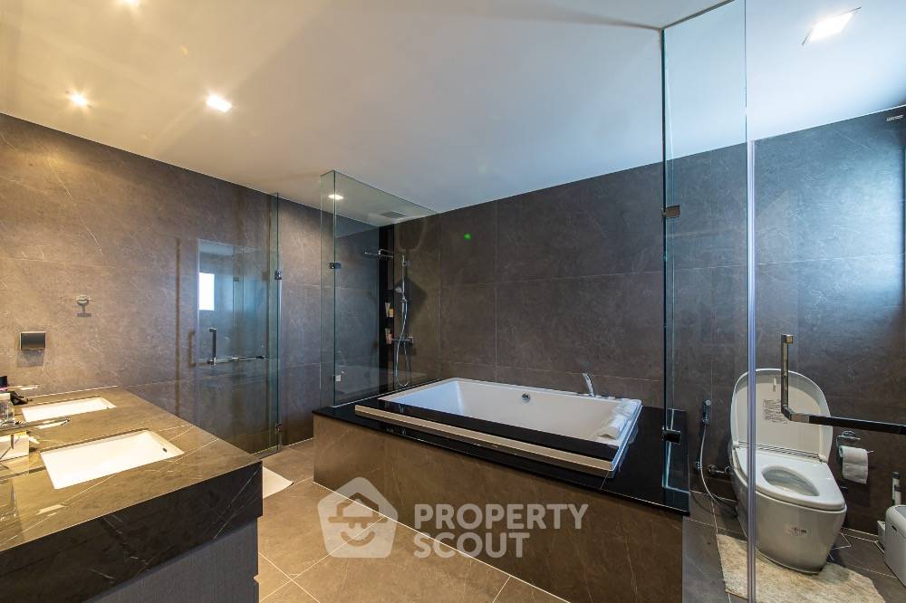 รูป บ้าน 5-ห้องนอน ที่ แกรนด์ บางกอก บูเลอวาร์ด กรุงเทพกรีฑา ใน คลองสามประเวศ (ID 1385585) - รูปที่ 29/48