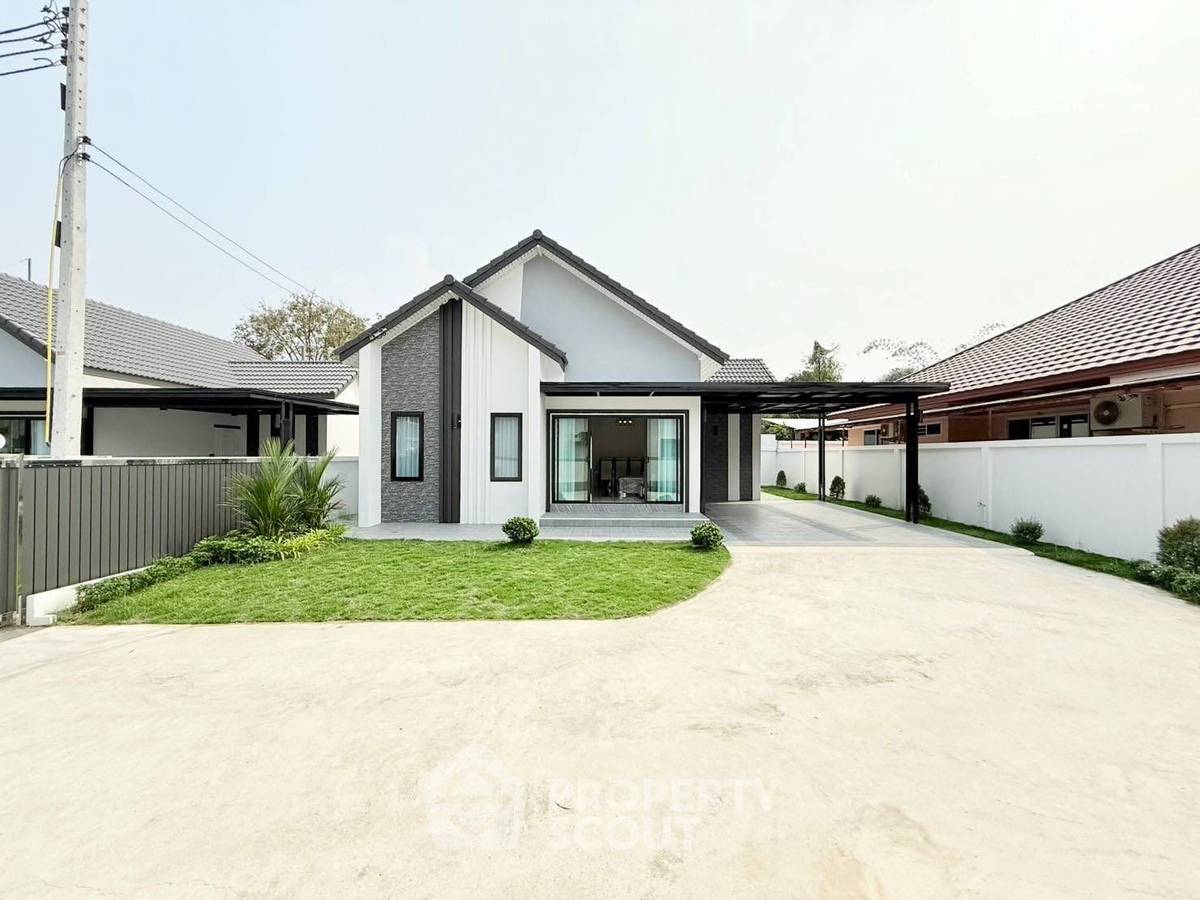 รูป บ้าน 3-ห้องนอน ใกล้ เมืองพัทยา (ID 2141648) - รูปที่ 2/16