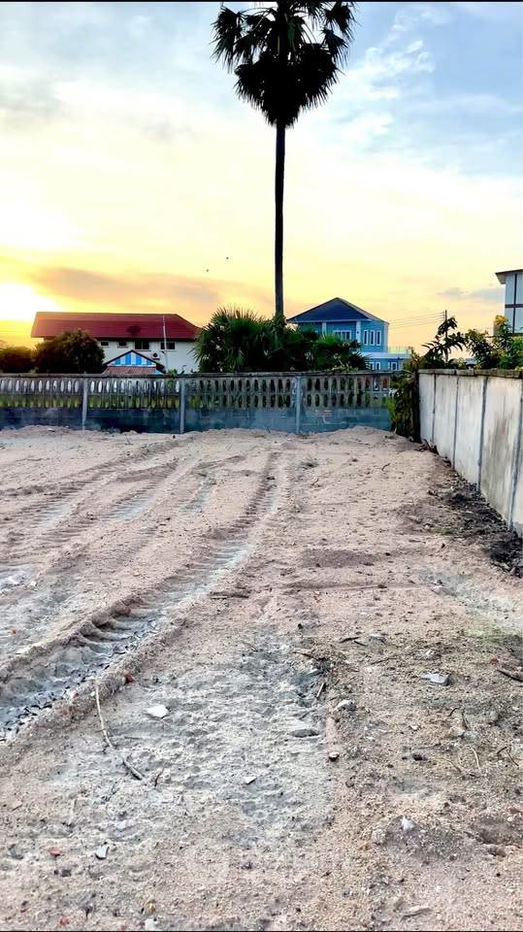 picture 680 m² Land for Sale close to Pattaya (ID 2124211) - 4/4