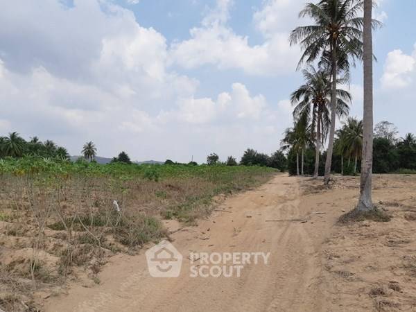 picture 15,800 m² Land for Sale close to Huai Yai (ID 2136927) - 6/6
