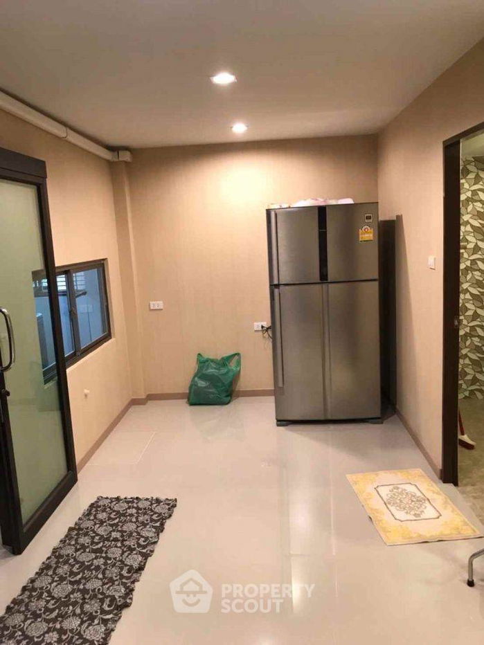 รูป คอนโด 3-ห้องนอน ที่ วินด์แฮม จอมเทียน พัทยา ใกล้ เมืองพัทยา (ID 2150574) - รูปที่ 10/10