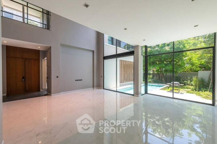 5-bed house for sale, 593 sqm, 112.9 sq wah, The Gentry Vibhavadi