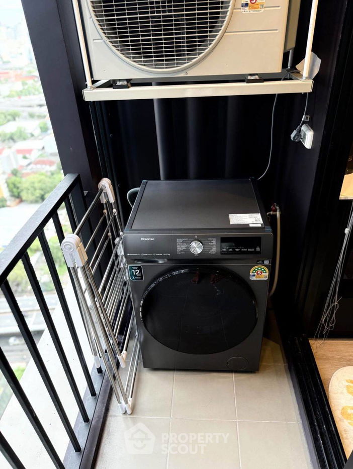 picture 1-BR Condo at Nue District R9 near MRT Phra Ram 9 (ID 2292704) - 10/10