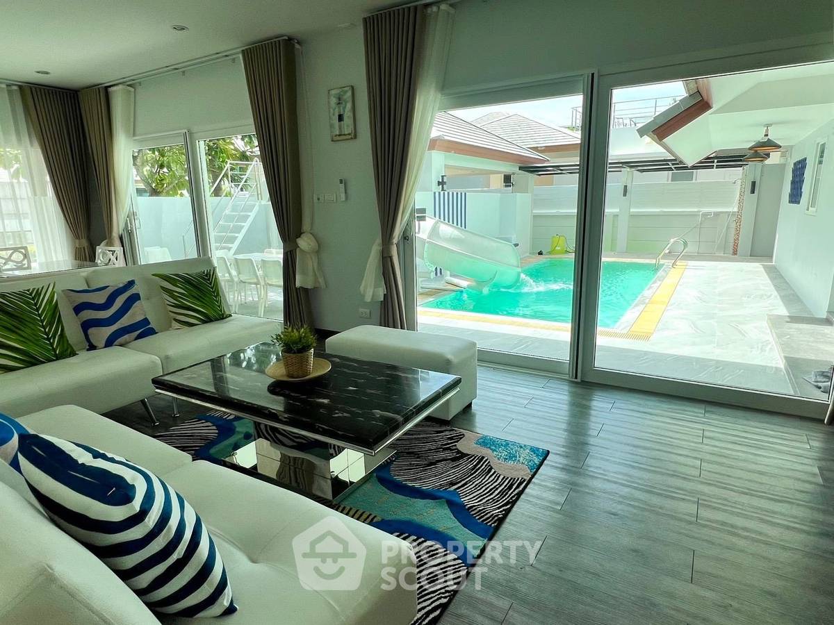 picture 4-BR House at Seabreeze Villa Pattaya in Bang Lamung (ID 2259918) - 4/14