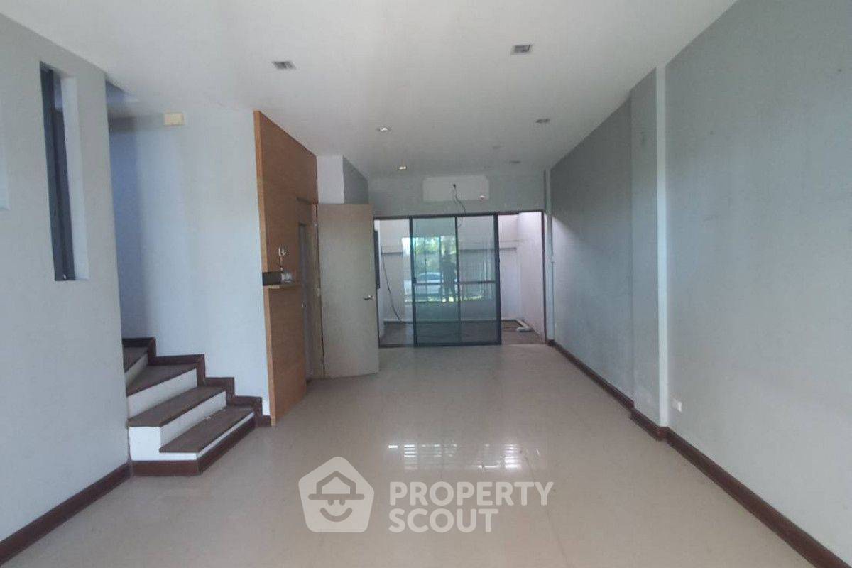 picture 3-BR Townhouse at Eco Space Kaset-Nawamin in Khlong Kum (ID 2098175) - 7/8