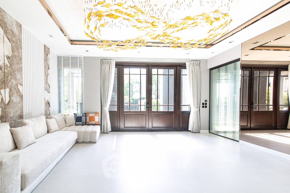 รูป บ้าน 5-ห้องนอน ที่ แกรนด์ บางกอก บูเลอวาร์ด กรุงเทพกรีฑา ใน คลองสามประเวศ (ID 1385585) - รูปที่ 6/48