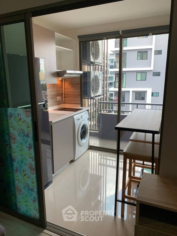 picture 1-BR Condo at Metro Luxe Ratchada near MRT Huai Khwang (ID 815480) - 6/10