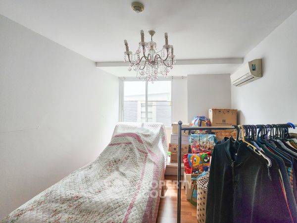 picture 2-BR Condo at Baan Samsen Condominium near MRT Bang O (ID 2129509) - 10/15