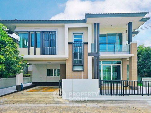 บ้าน 4-ห้องนอน ที่ คาซ่า เลเจ้นด์ ราชพฤกษ์-ปิ่นเกล้า ใน ตลิ่งชัน (ID 2150244)
