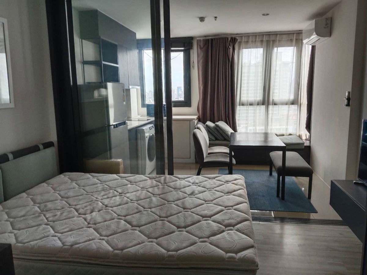 picture For rent XT Huaikhwang, 1 bed , high floor, fully furnished, closed to MRT Huaikhwang, ready to move in - 2/7