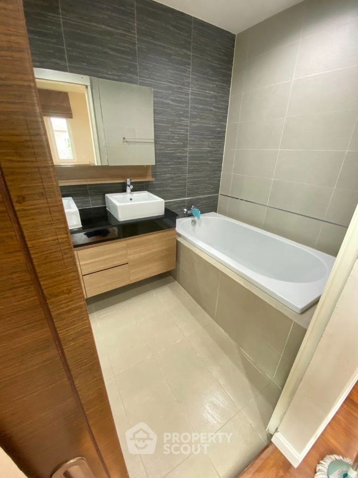 รูป บ้าน 5-ห้องนอน ที่ วิลล่า นครินทร์ อ่อนนุช-วงแหวน ใกล้ ท่าอากาศยานสุวรรณภูมิ (ID 1308477) - รูปที่ 18/41