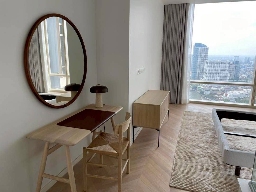 picture ❖ Super Luxury ❖ 30+ floor 117.00 sq.m. | 2 bedrooms 2 bathrooms | Near BTS Saphan Taksin 6 minutes, Asiatique The Riverfront 5 minutes - 6/11