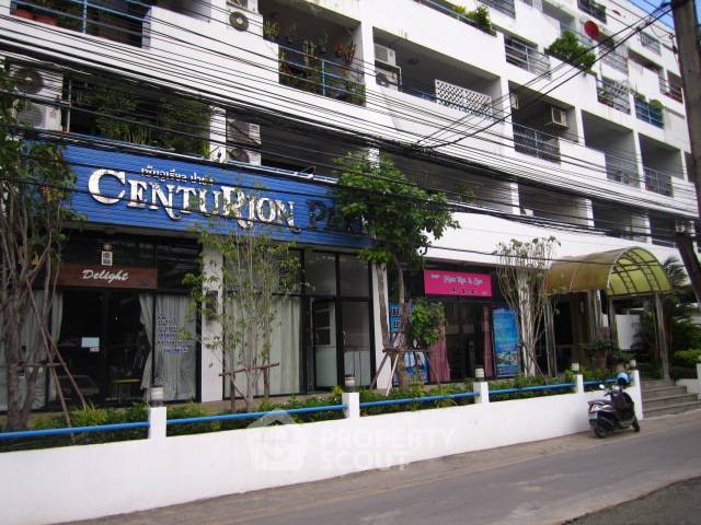 picture 3-BR Condo at Centurion Park near BTS Ari (ID 2136016) - 2/5