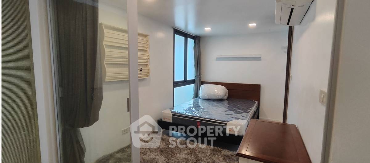 picture 2-BR Condo at Water Edge Na Jomtien close to Pattaya (ID 2093288) - 2/15