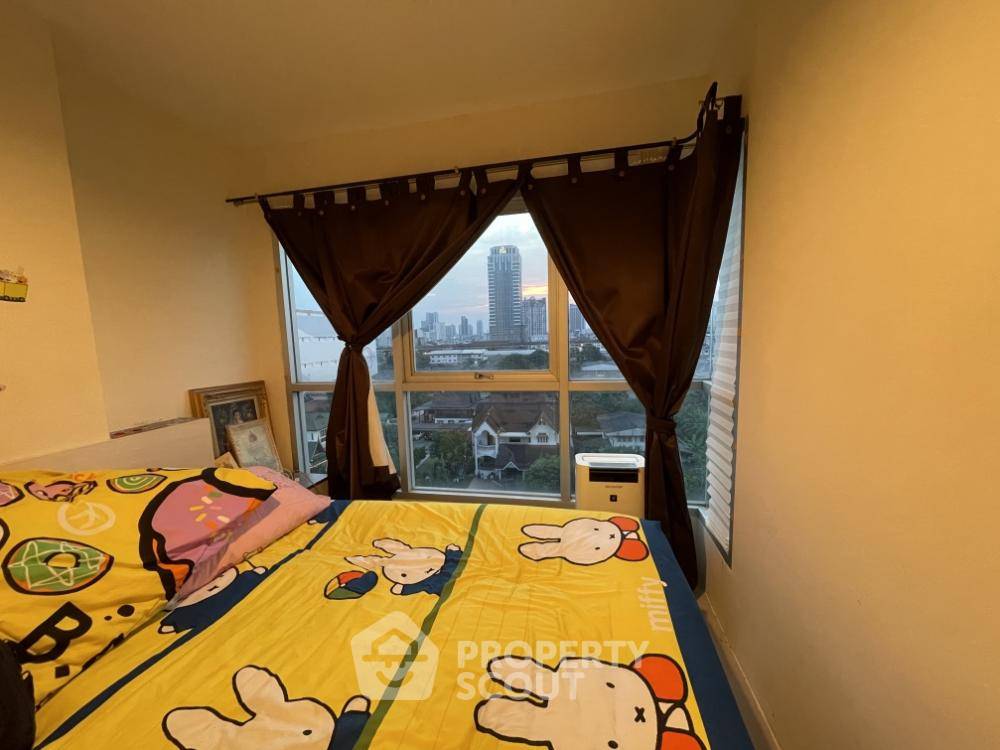 picture 1-BR Condo at The Prive Boutique Condo in Saen Suk (ID 597583) - 1/3