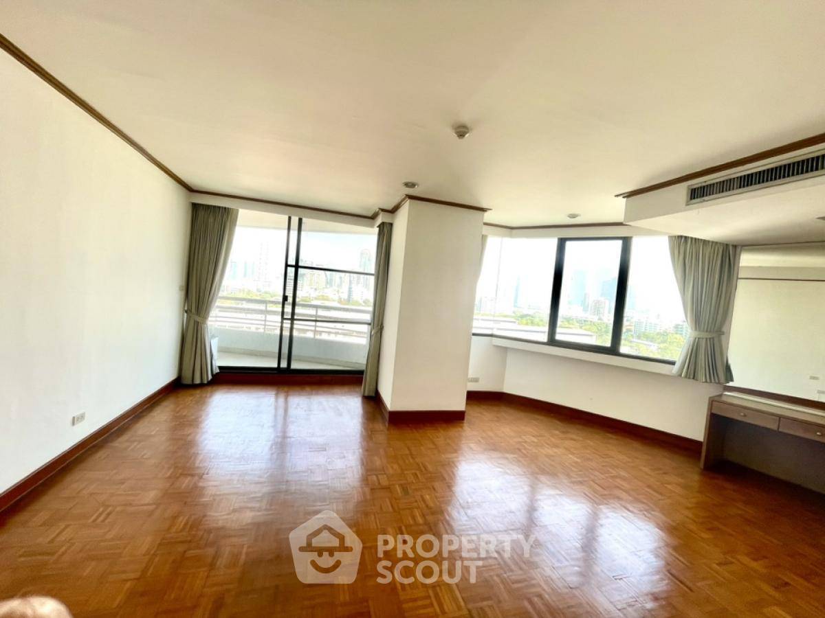 picture 2-BR Condo at Baan Yen Akard Condominium in Chong Nonsi (ID 2022591) - 14/15