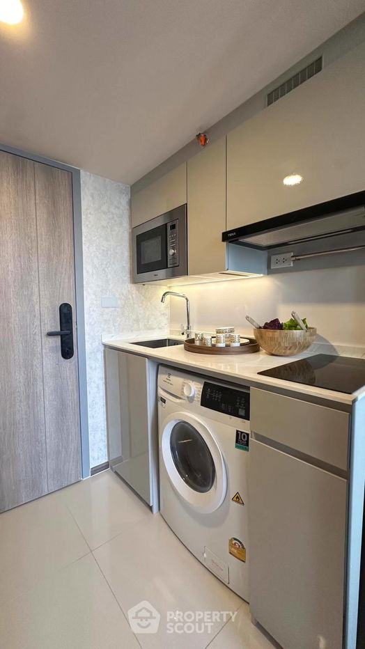 picture 1-BR Condo at SOHO Bangkok Ratchada near MRT Huai Khwang (ID 2127056) - 21/36