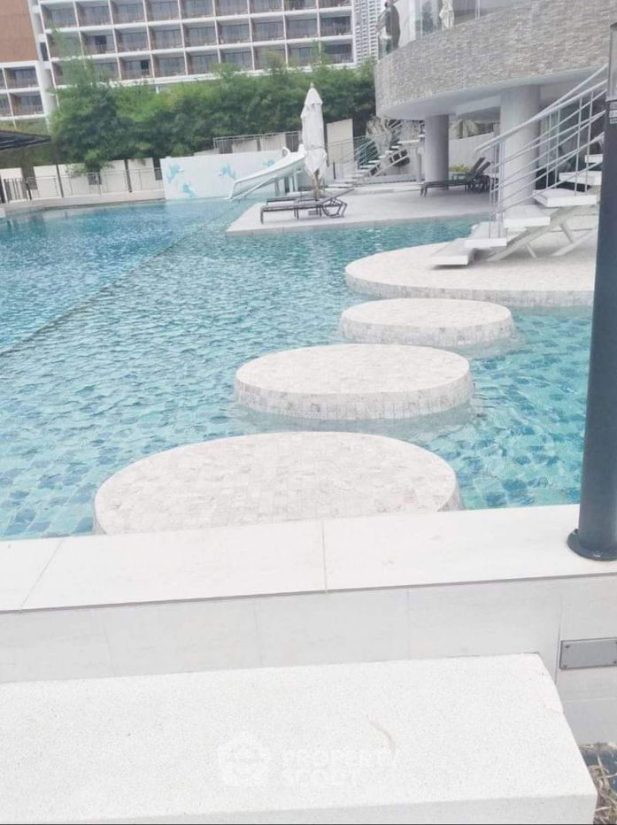 รูป คอนโด 2-ห้องนอน ที่ ลา รอยัล ใกล้ เมืองพัทยา (ID 2057232) - รูปที่ 12/13