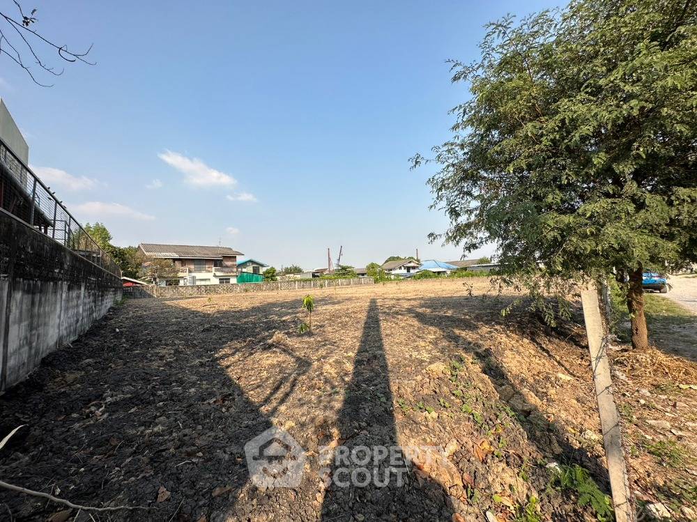 picture 2,800 m² Land for Sale in Bang Si Mueang (ID 1330578) - 2/3