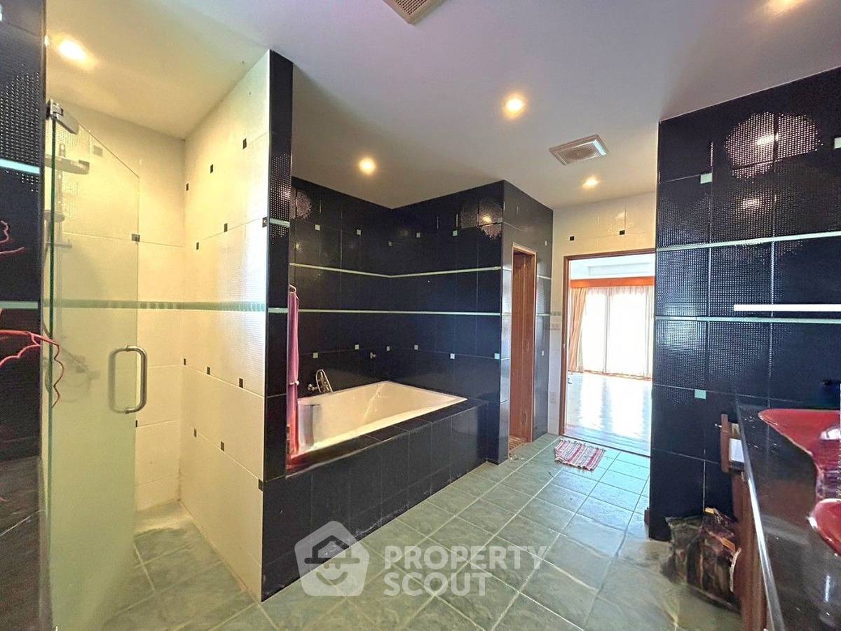 picture 5-BR House close to Sanctuary of Truth (ID 1362403) - 41/49