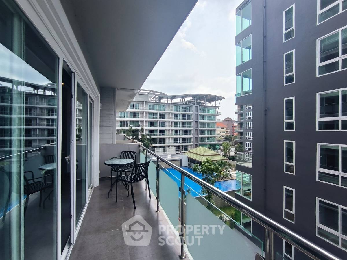 picture 1-BR Condo at Tudor Court close to Phratamnak (ID 2137054) - 4/10