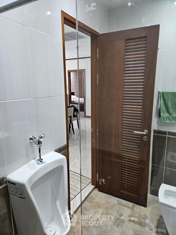 picture 3-BR Condo at Casalunar Paradiso in Saen Suk (ID 2238078) - 24/27