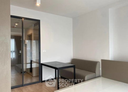 1-BR Condo at Ideo Rama 9 - Asoke near MRT Phra Ram 9 (ID 985216)