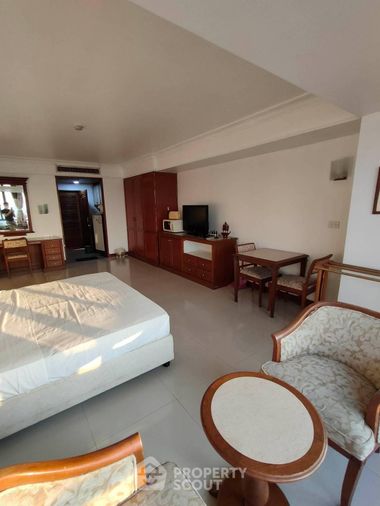1-bed condo for sale, 42.1 sqm, Juldis River Mansion