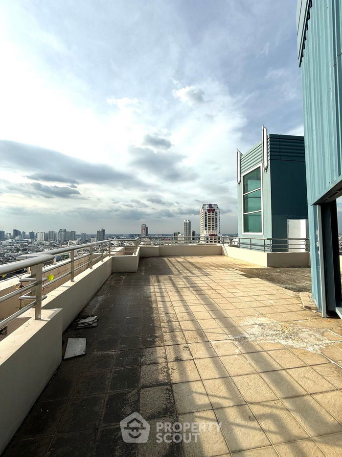 รูป คอนโด 5-ห้องนอน ที่ วอเตอร์มาร์ค เจ้าพระยาริเวอร์ ใกล้ BTS กรุงธนบุรี (ID 2057574) - รูปที่ 10/11