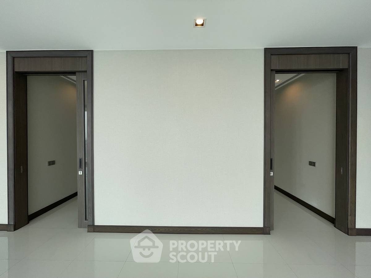 รูป คอนโด 4-ห้องนอน ที่ คิว วัน สุขุมวิท ใกล้ BTS นานา (ID 998545) - รูปที่ 17/18