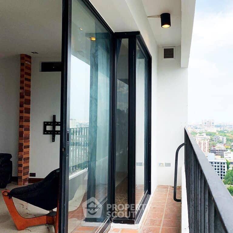 picture 1-BR Condo at Icon 3 Condominium close to Thong Lo (ID 593629) - 7/7