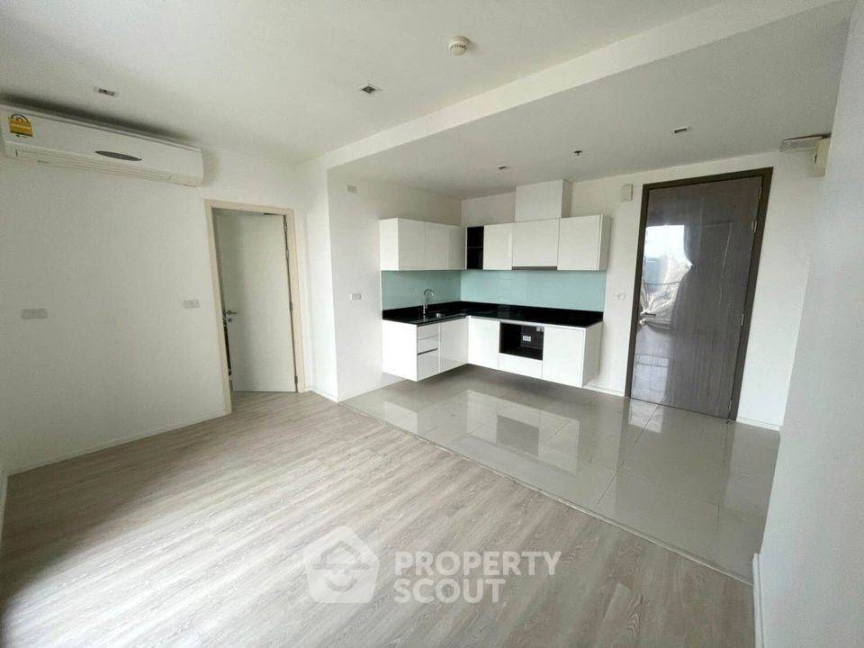 รูป คอนโด 1-ห้องนอน ที่ ควินน์ คอนโด รัชดา 17 ใกล้ MRT สุทธิสาร (ID 1093037) - รูปที่ 2/16