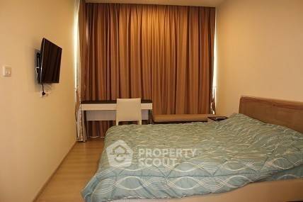 picture 2-BR Condo at Life Ratchadapisek near MRT Huai Khwang (ID 382511) - 4/5