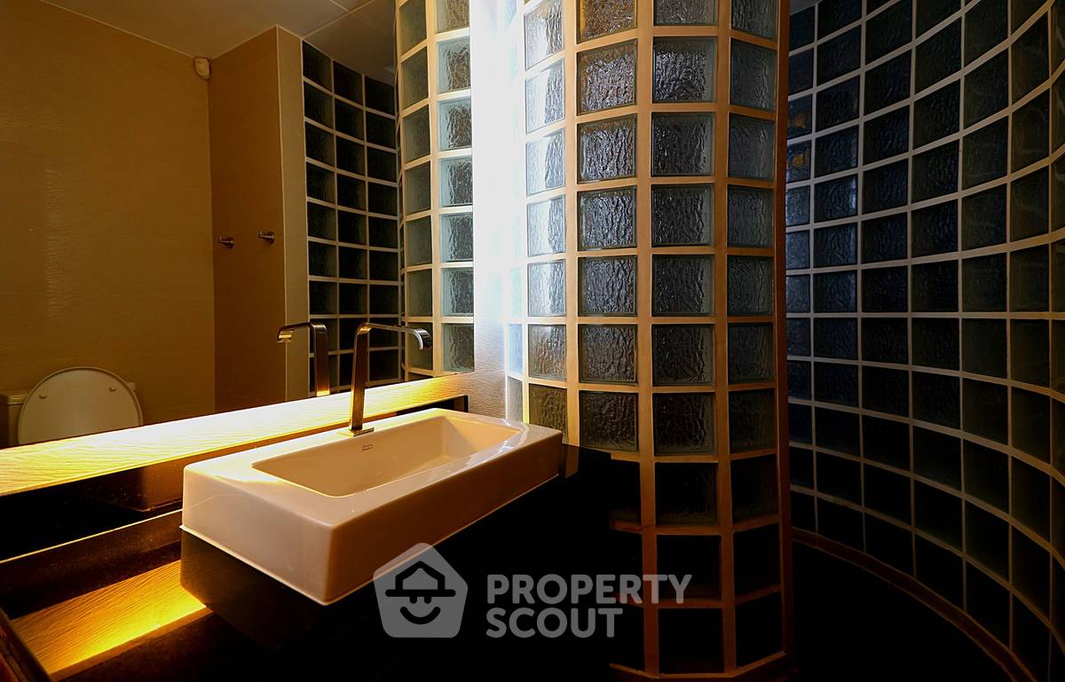 picture 4-BR Condo at The Master Centrium Asoke-Sukhumvit near MRT Sukhumvit (ID 1300422) - 23/25