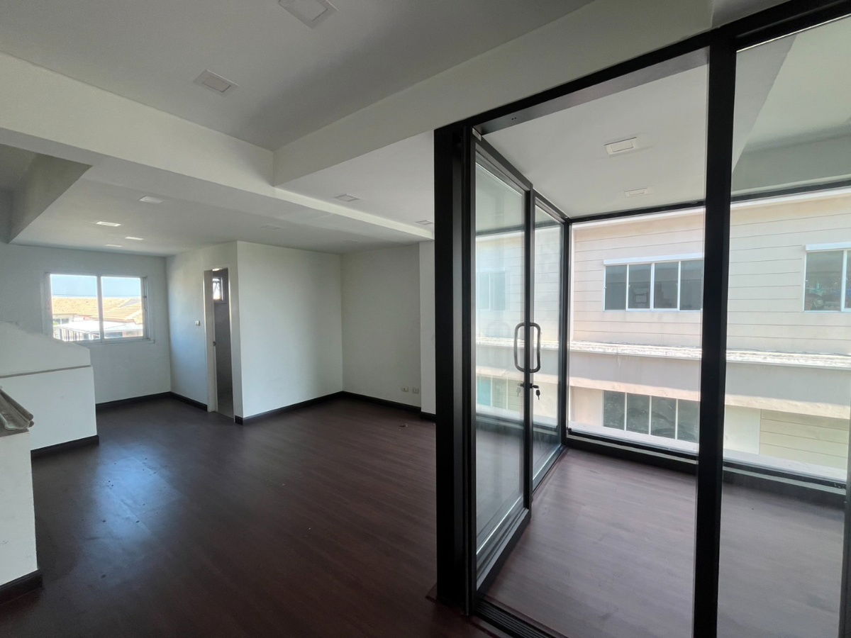 picture Townhouse for sale, 3 floors, Soi King Kaew 14/1 - 6/11